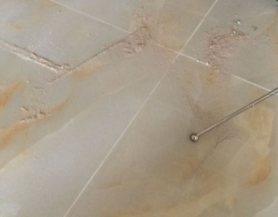 丹阳瓷砖空鼓维修公司分享粘合剂选择不当在瓷砖铺贴过程中可能导致以下问题